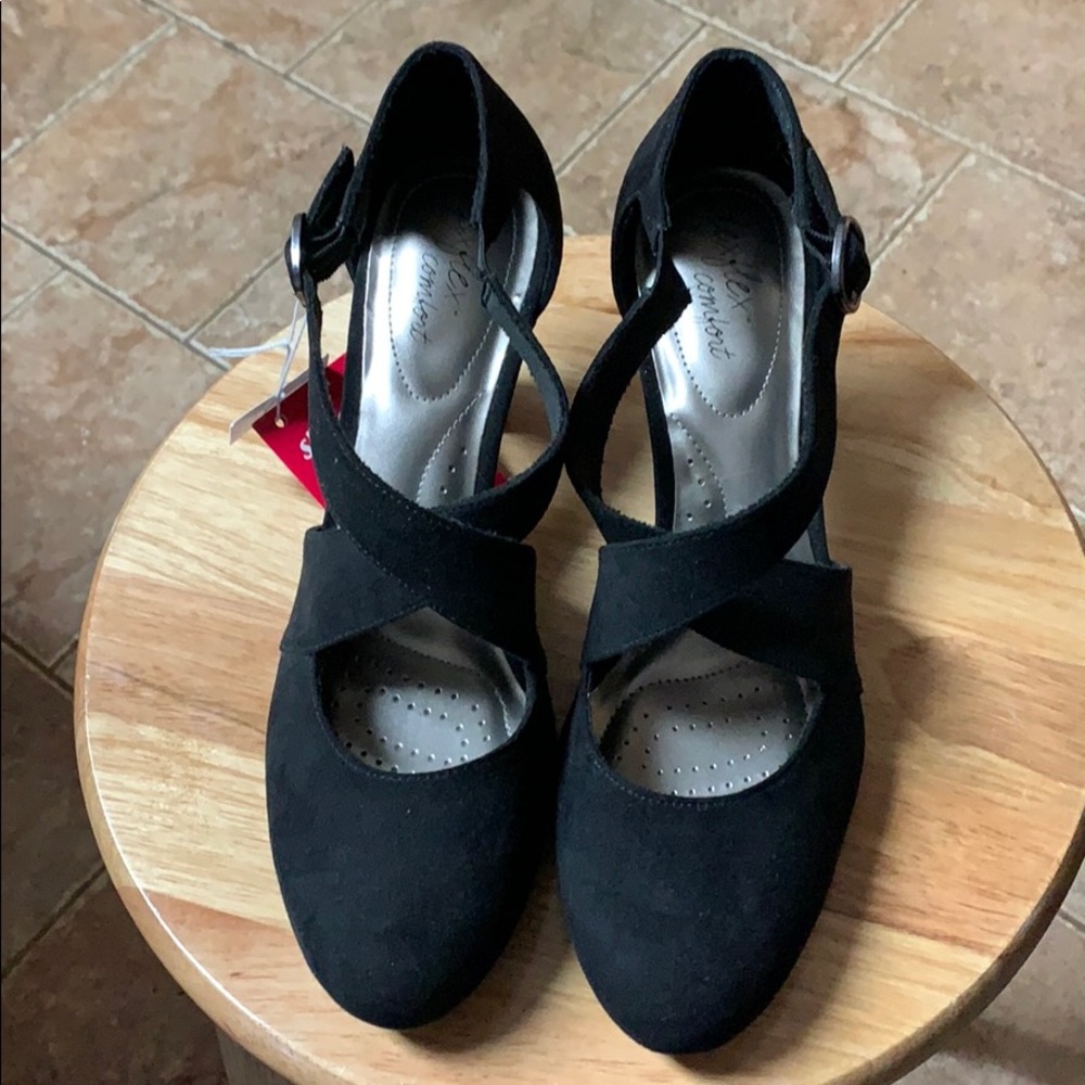 Black shoes